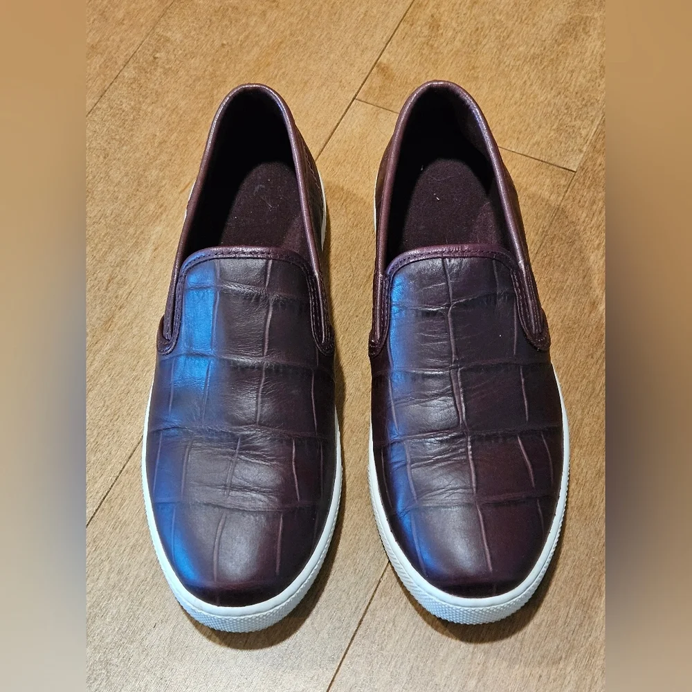 Coach Parkside Burgundy Crocodile Embossed Leather Loafers Flats Shoes 7.5B